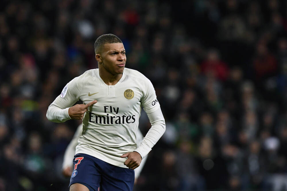 FX Super One将于11月27日全球首次交付 售价30.9万迪拉姆